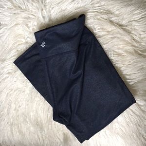 Athleta Denim Look Chaturanga Capri Size S